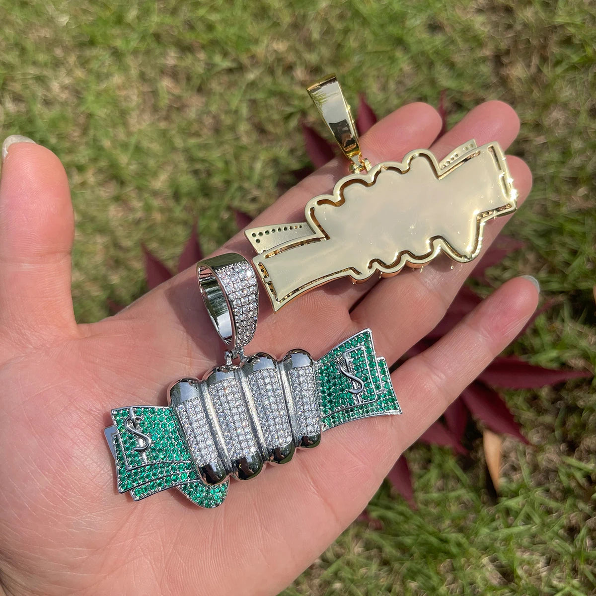 Bling "Getting Cash" Pendant