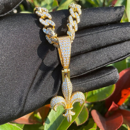 Bling "Fleur De Lys" Pendant
