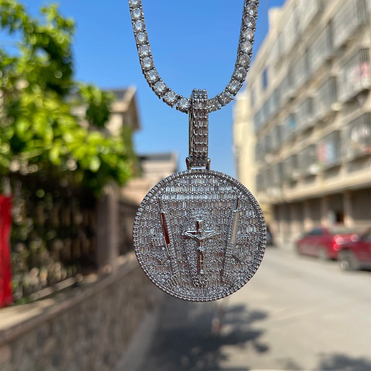 Bling "Familia" Pendant