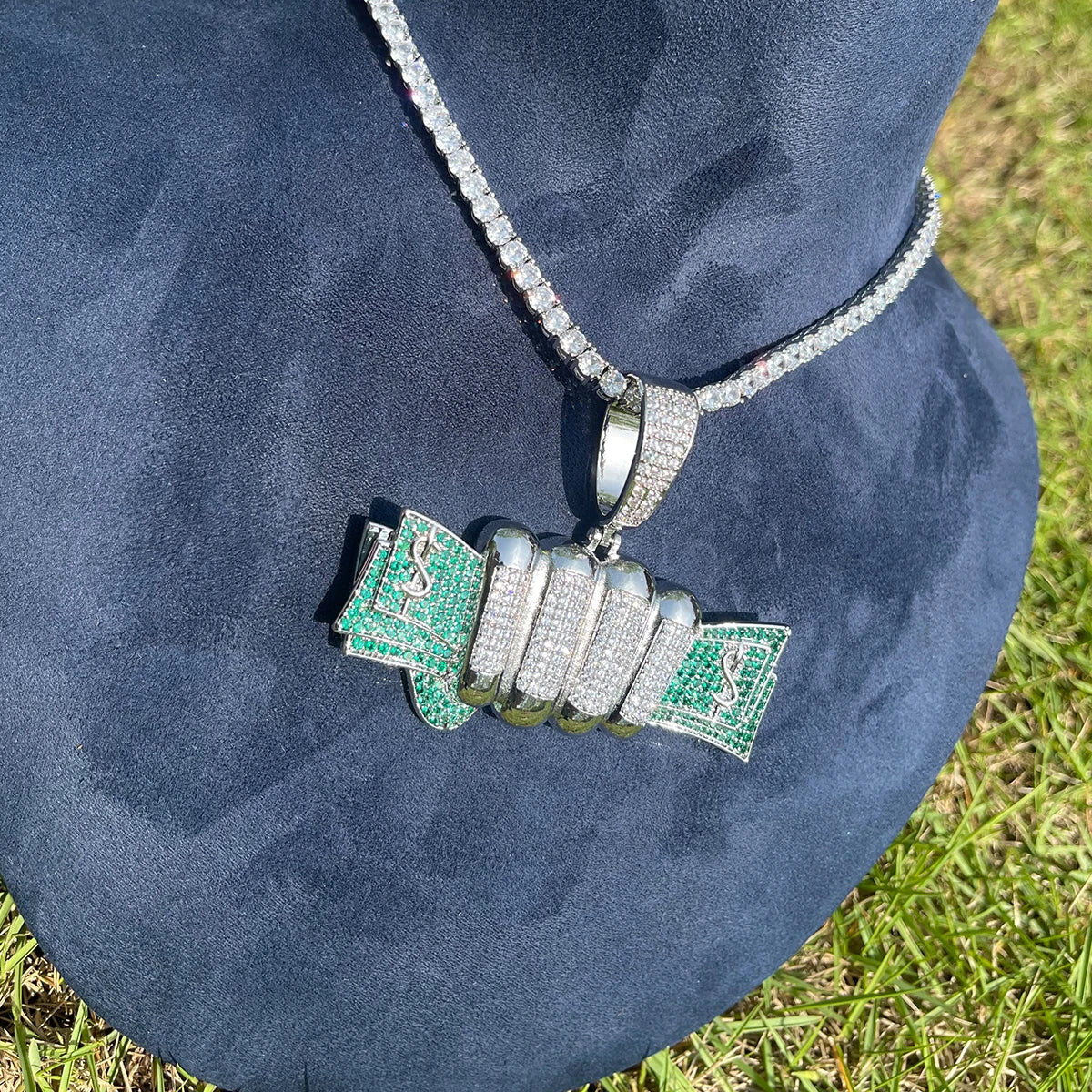 Bling "Getting Cash" Pendant