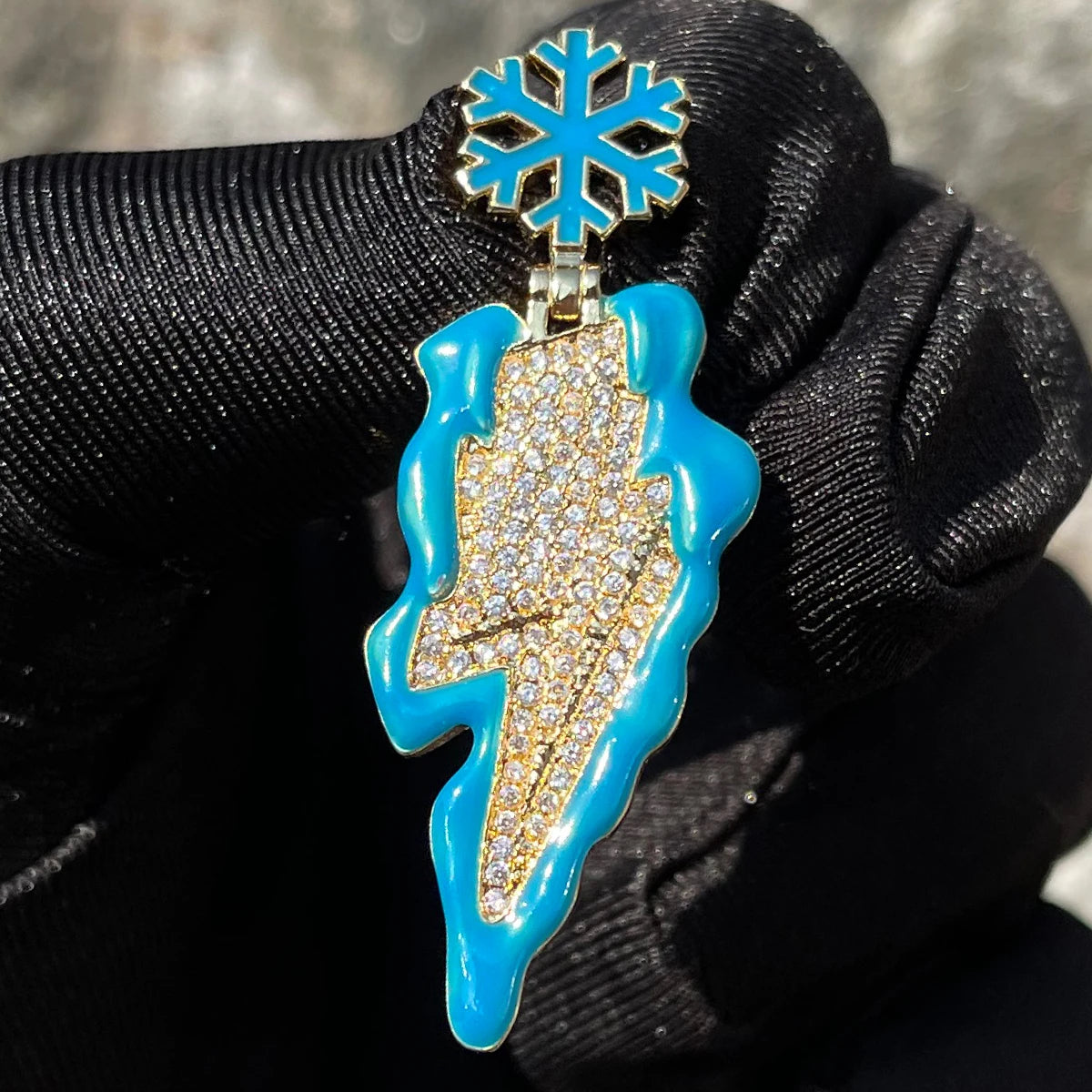 Bling "Snow & Fire Lightning" Pendant