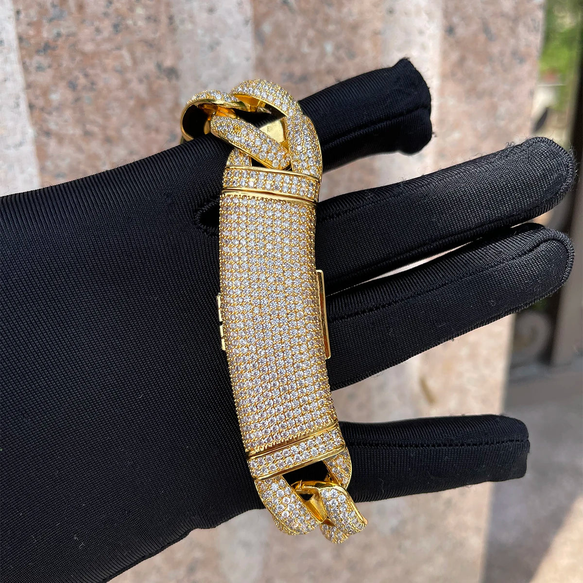 Bling "Big Clasp" Cuban Bracelet
