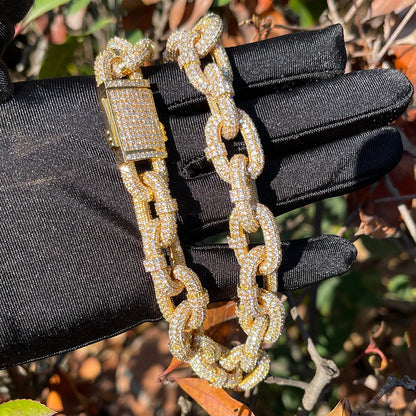 Bling "Chained" Chain